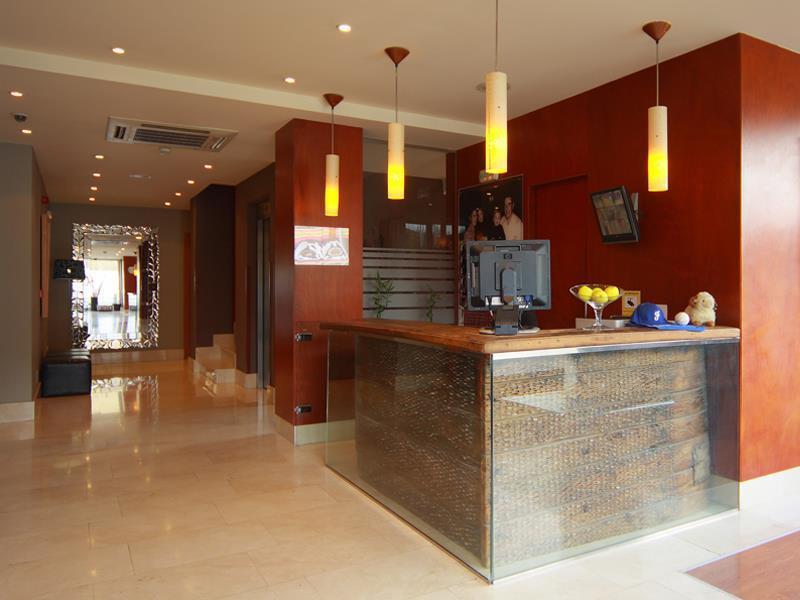 โรงแรมเซอร์โคเทล อีริกีเบล Huarte ภายใน รูปภาพ